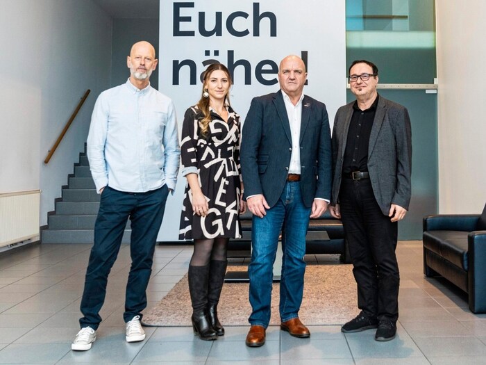 In der Geschäftszentrale: Kocnik, Augelsreiter, Wieser und Keskin (von links).