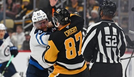 Sidney Crosby (mitte) und seine Penguins haben alles in die Waagschale geworfen und doch verloren. (Bild: AFP/GETTY IMAGES/Justin Berl)