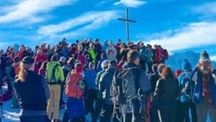 Gemeinsam den Advent durchwandern – die „Bergkrone“ macht‘s möglich! (Bild: Wallner Hannes)