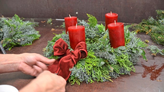 We have collected tips to ensure that the Advent wreath is not only beautiful to look at, but also safe. (Bild: Fister Katrin)