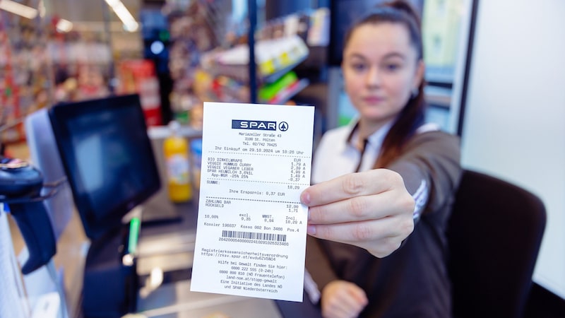 Immer mehr Handelsketten beteiligen sich an den „16 Tagen gegen Gewalt“. (Bild: SPAR/Johannes Brunnbauer)