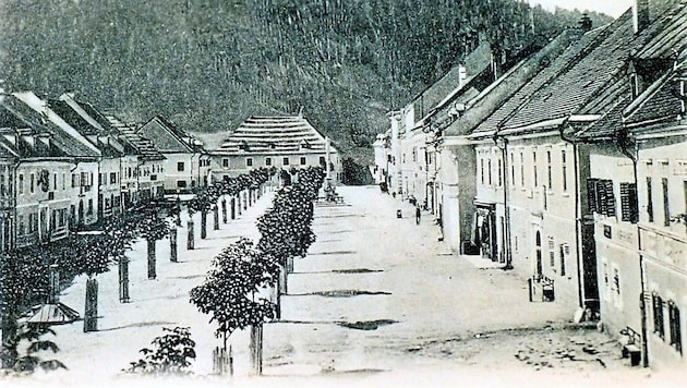 The main square of Bad St. Leonhard was once adorned by a beautiful avenue of trees. (Bild: Stadtgemeinde Bad St. Leonhard)