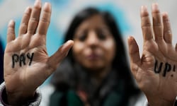 Die Klimaverhandlungen seien mit einem „absoluten Minimalkompromiss und halbherzigen Ziel“ zu ...