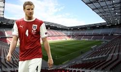 Läuft ÖFB-Legende Martin Hinteregger schon bald wieder im Klagenfurter Wörthersee-Stadion ein? 