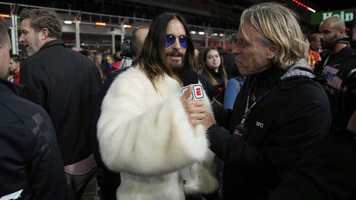 Schauspieler Jared Leto war bestens gelaunt.
