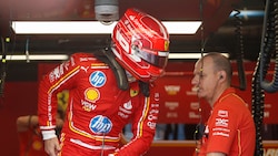 Charles Leclerc rastete nach dem Rennen in Las Vegas komplett aus.  (Bild: APA/AFP/Miguel Schincariol)