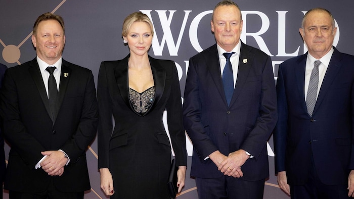 Charlene war bei der Award-Gala der Hingucker. Kein Wunder, so sexy hat sie sich noch nie ...