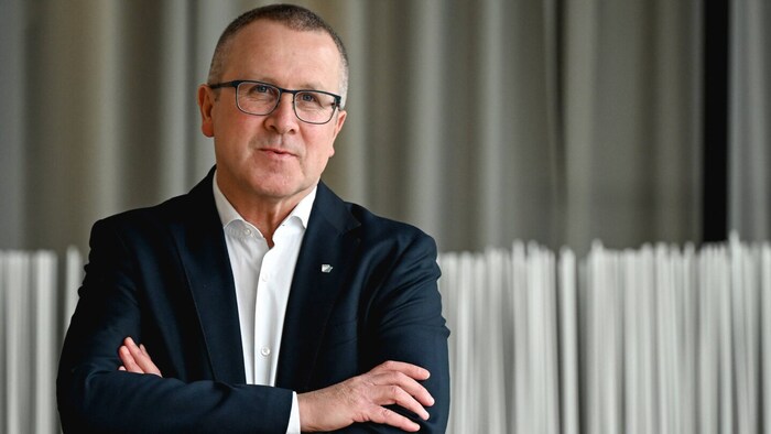 CEO Robert Machtlinger.