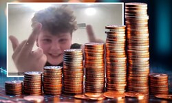 Mit zwei Mittelfingern vor laufender Webcam bedankte sich der Teenager bei den Anlegern.