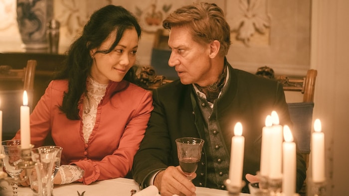 Yvonne Yung Hee Bormann (Dan-Linh), Tobias Moretti (Otto von Glanzberg) sind in „Steirermord“ ...