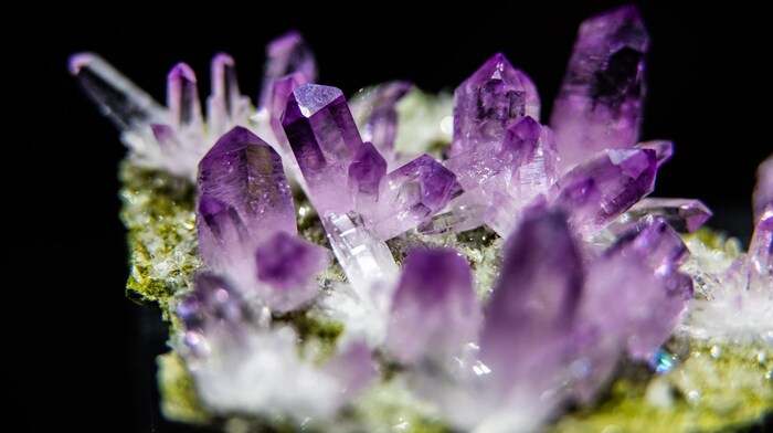 So sieht ein (kleiner) Amethyst aus. 