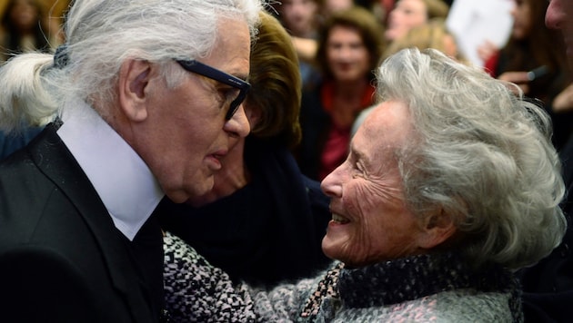 Eliane Heilbronn mit Designer Karl Lagerfeld (Bild: APA/AFP/Eric Feferberg)