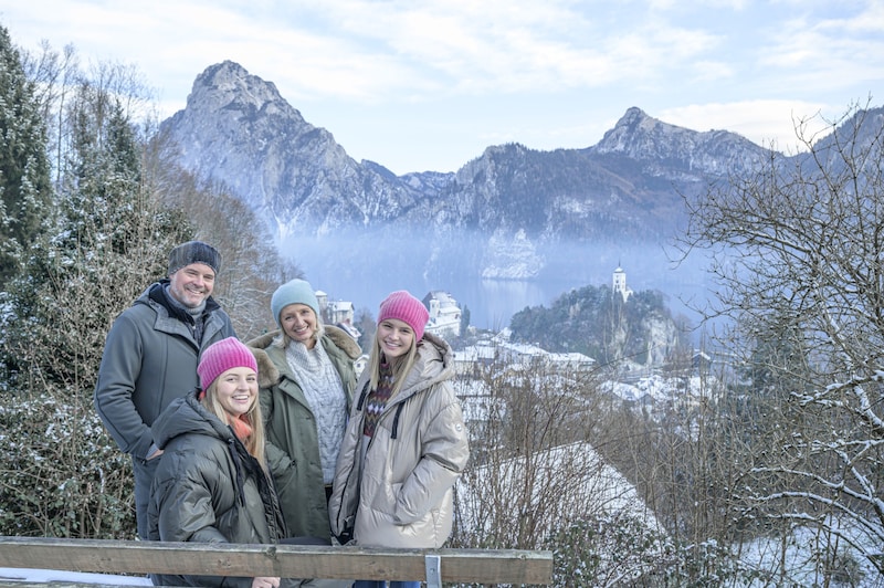 Die Familie Gröller lädt Sie zu sich ein. (Bild: Christof Wagner)