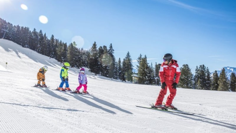 Skischulen im Zillertal für Groß und Klein (Bild: Zillertaltourismus_Bernhard Huber)