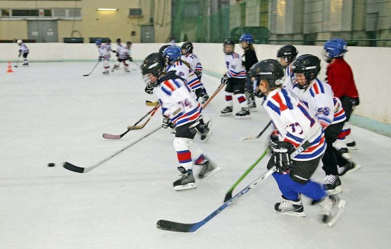 Das Eishockey-Training der Innviertel Penguins steigt zumindest in diesem Winter in Vöcklabruck. (Bild: Holl Reinhard/Kronen Zeitung)