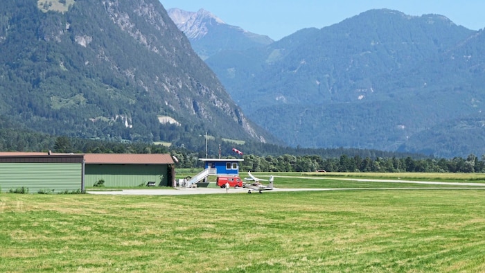 The airfield in Nikolsdorf in East Tyrol.