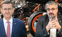 Der Schock über die bevorstehende Insolvenz bei KTM ist auch bei Markus Achleitner (li.) und ...