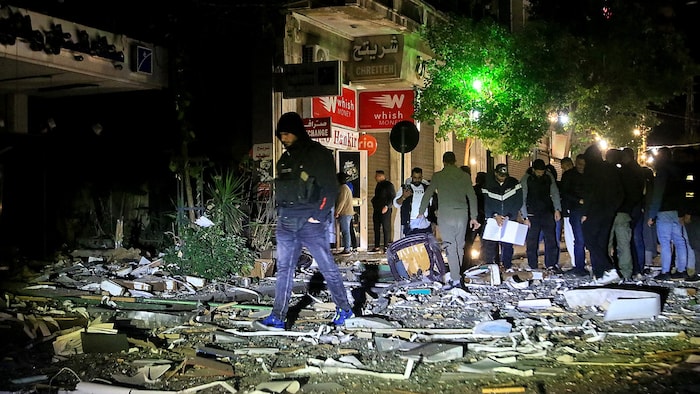 Vor Inkrafttreten der Waffenruhe führte Israel noch heftige Angriffe auf Beirut und zahlreiche Vororte durch.