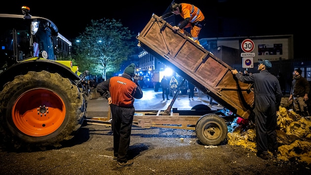 The protesting farmers are receiving broad support from politicians. (Bild: APA/AFP/Lionel BONAVENTURE)