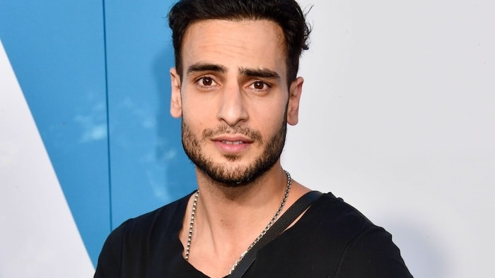 Ebenso wie Timur Ülker.