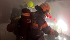 In einer Villacher Küche war Mittwochabend ein Brand ausgebrochen: Beim Schmelzen von Wachs. (Bild: feuerwehr-villach.at HFW Villach)