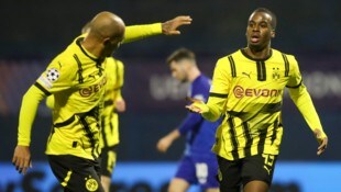 Jamie Gittens (r.) traf zum zwischenzeitlichen 1:0 für Dortmund.