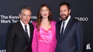 Ben Stiller wird oft mit Adam Sandler verwechselt. Hier posieren die beiden Hollywoodstars mit ...