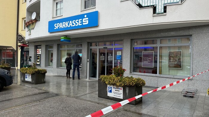 This was the second time this bank had been robbed.