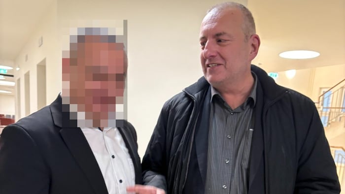 Der Mandant von Wolfgang Haas (re.) ist über die Diversion erleichtert.