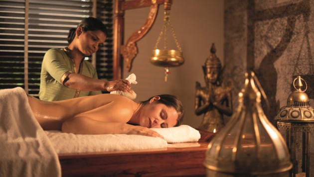 Ayurveda mit indischen Spezialistinnen im Hotel Larimar. (Bild: Hotel Larimar Bernhard Bergmann))