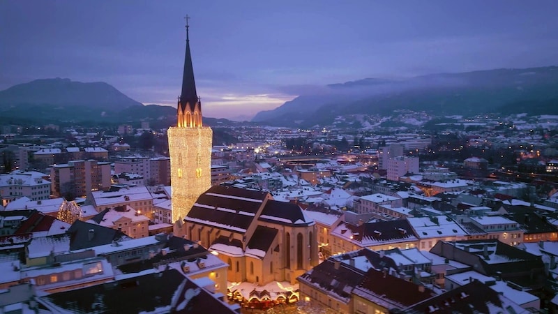 Villach putzt sich in der Weihnachtszeit besonders heraus. (Bild: ORF)