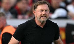 Trainer Ralph Hasenhüttl wird in Wolfsburg noch vor Ende der Saison entlassen.