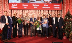 Jury, die ausgezeichneten Herzensmenschen und Krone: Rausch, Herrmann, Gerhardter, Willinger, ...