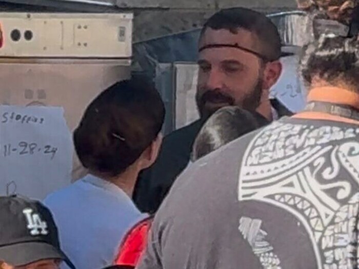 Bei der Essensausgabe an Thanksgiving wirkten Jennifer Garner und Ben Affleck sehr vertraut