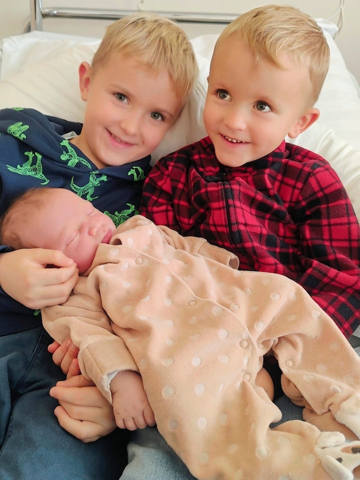 Alexander & Philipp mit Baby Stefan