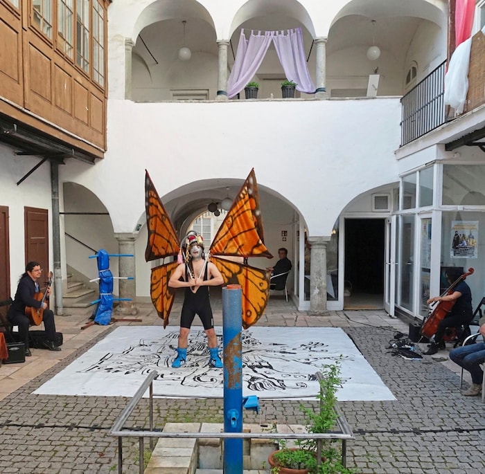 Zitterpartie 3: Cultural space "Ventil" of the VADAists Felix Strasser &amp; Yulia Izmaylova