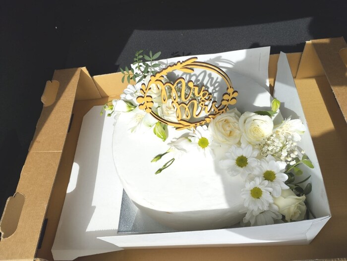 The Upper Carinthian also specializes in wedding cakes. 