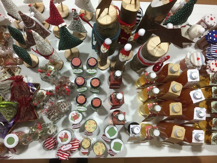 Bücher, liebevoll gestaltete Geschenken und köstliche Leckereien erwartet die Besucher am 3.12. ...