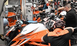 Mehr als 3600 Mitarbeiter sind bei den drei in die Insolvenz geschlitterten Gesellschaften ...