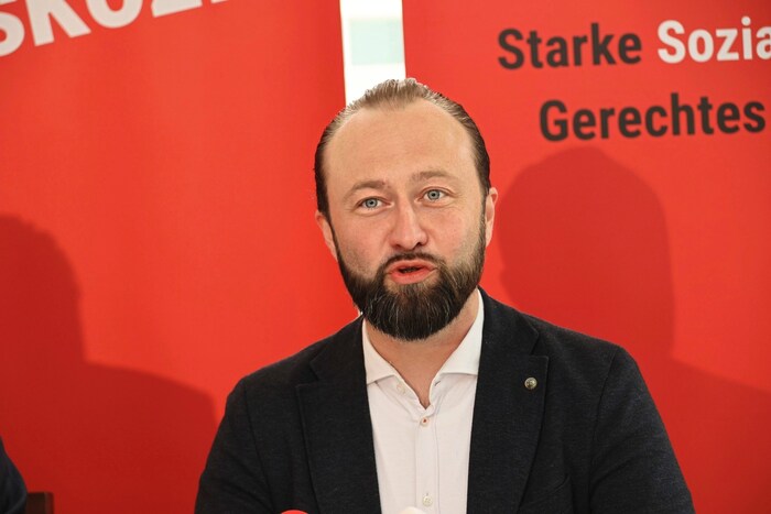 Viele Genossen wünschen sich Max Lercher.