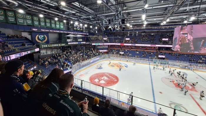 Die Arena kann sich auch von innen sehen lassen.