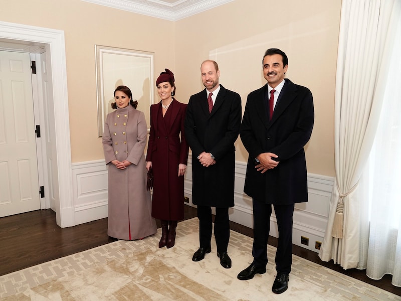 Sheikha Jawaher, Princess Kate, Prince William and Sheikh Tamim bin Hamad Al Thani (Bild: Aaron Chown/PA)