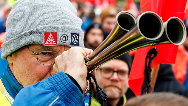 (Bild: APA/AFP/JENS SCHLUETER)