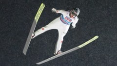 Robert Johansson, der Skispringer mit dem legendären Schnauzbart, hört auf. 