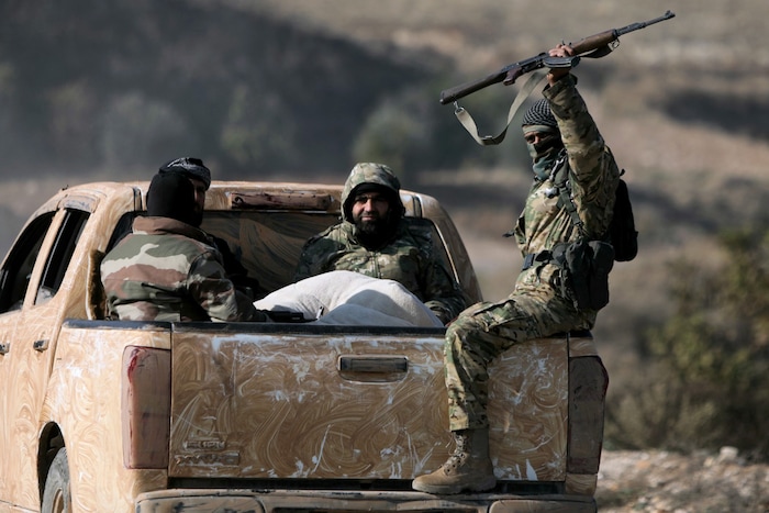 Dschihadistische Kämpfer in der Nähe von Hama
