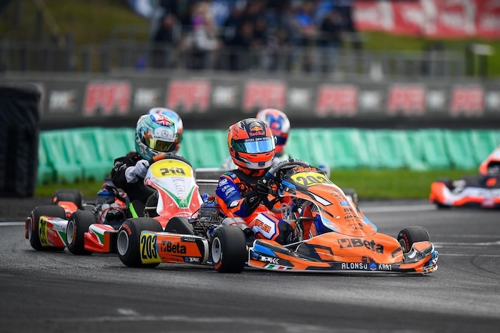 Schaufler zählte in den weltbesten Kart-Nachwuchsserien zu den Dominatoren und fuhr für das ...