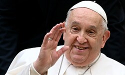 Papst Franziskus ruft Priester zu kurzen Predigten auf