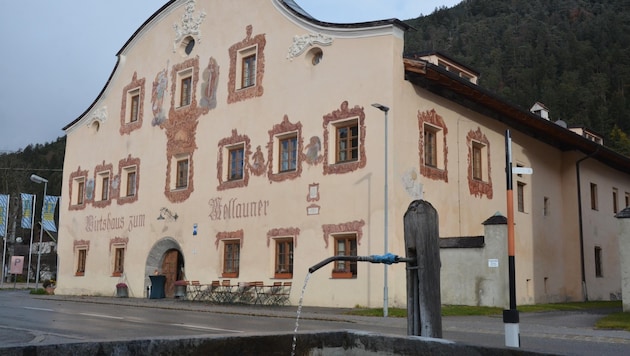 The Mellaunerhof in Pettau - a modern restaurant is hidden beneath the historic shell. (Bild: Daum Hubert)