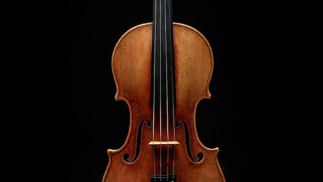 Das Instrument (Bild) ist anno 1714 vom berühmten Geigenbauer Antonio Stradivari angefertigt worden. (Bild: Sotheby‘s)