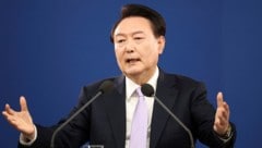 Südkoreas Präsident Yoon Suk-yeol (Bild: AP/Manuel Balce Ceneta)